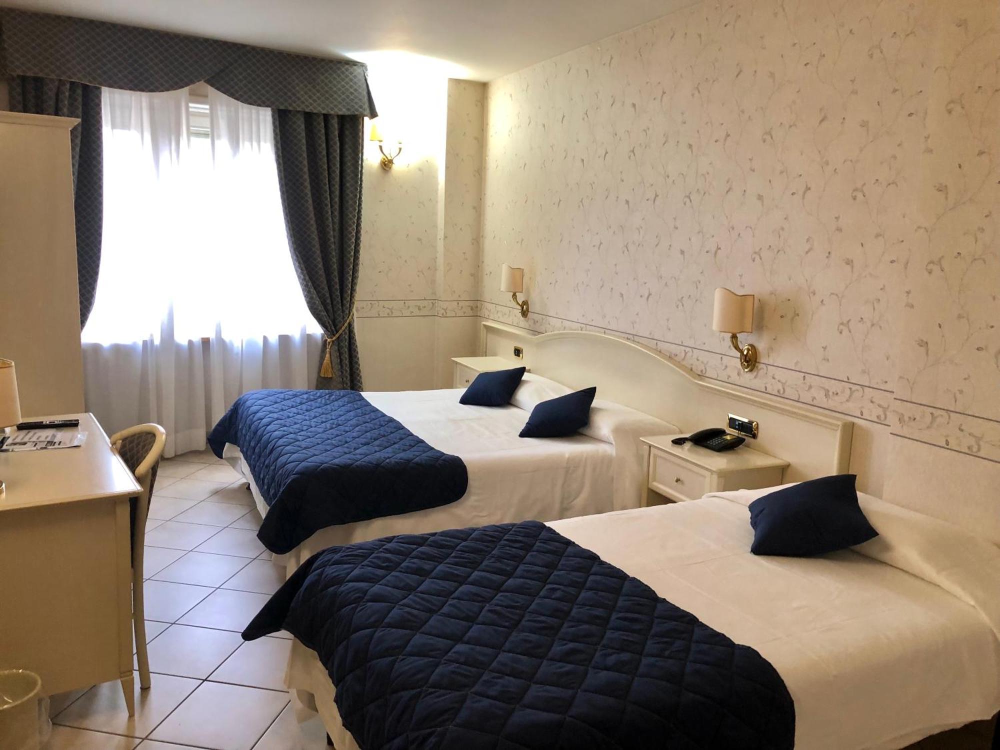 Hotel La Noce Chivasso Exteriér fotografie